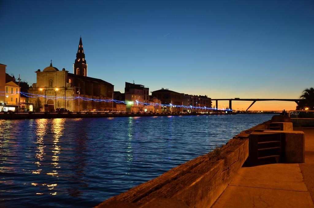 Le Grand Canal Martigues Exterior foto